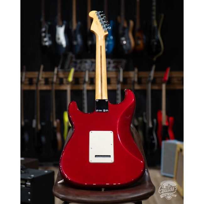 2009 Fender MIM HSS Standard Strat w/ Case - Candy Apple Red