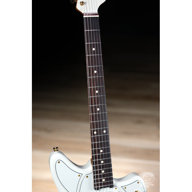 Veritas Riverton Bigsby Guitar w/ P-90s, Roasted Maple & RW Neck – Olympic White