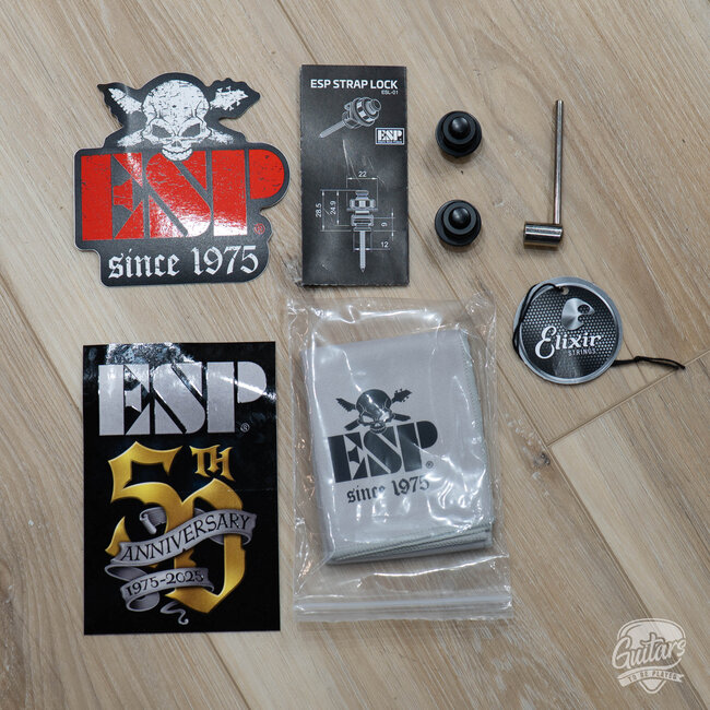 ESP E-II Arrow NT EMG Electric Guitar w/ Case – Snow White (B-stock)