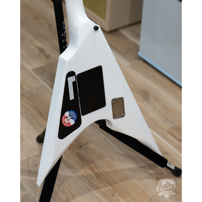 ESP E-II Arrow Floyd Rose EMG Guitar w/ Case – Snow White (B-stock)