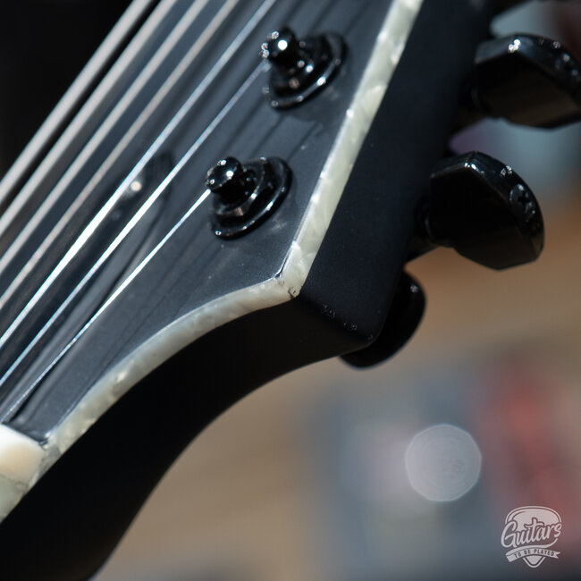 ESP E-II Horizon NT-7B Hipshot 7-String Baritone w/ Case – Black Satin (B-stock)