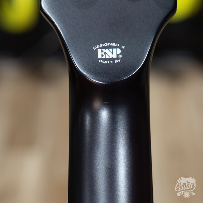 ESP E-II Eclipse Full Thickness Guitar w/ Case – Tobacco Sunburst (B-stock)