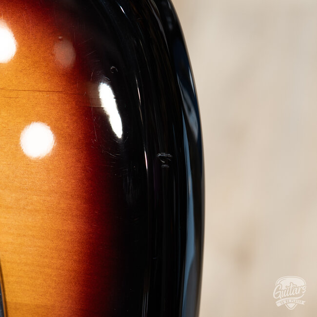 2022 Fender Player Jazzmaster HH w/ Gigbag – 3-Color Sunburst