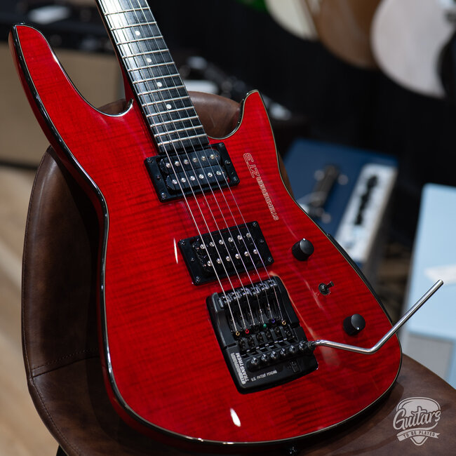 Steinberger ZT-3 Custom Trans-Trem Headless Guitar w/ Gigbag – Transparent Red