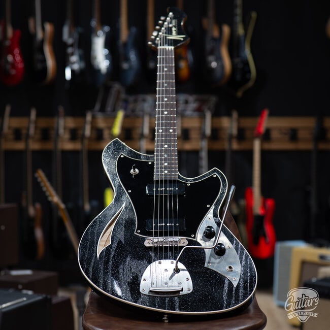 Novo Custom Miris J Semi-Hollow w/ Fralin Hum-Cancelling P-90s – Starry Night