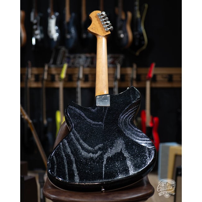 Novo Custom Miris J Semi-Hollow w/ Fralin Hum-Cancelling P-90s – Starry Night