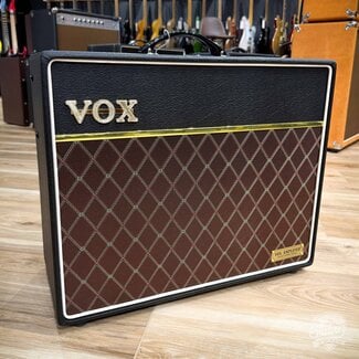 Vox Amplification Vox AC10HWR1 Hand-Wired AC10 1x12” Combo Amp – Black