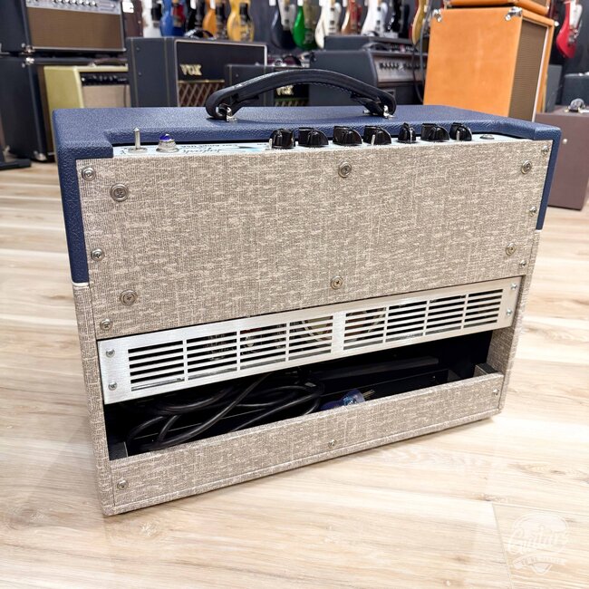 Carr Amps Skylark Special 12W 1x12” Combo – Navy/Slub