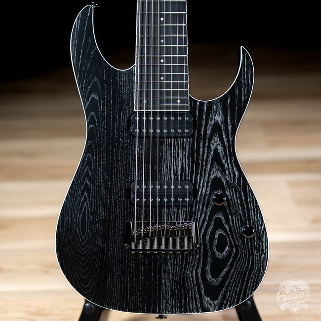 Ibanez RG 5328 Prestige 8str Electric Guitar w/Case - Lightning Through A Dark