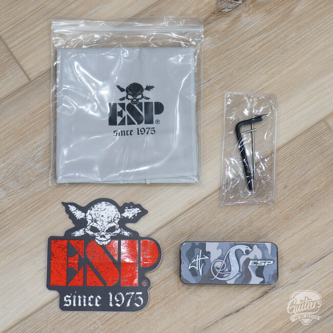 2022 ESP LTD Snakebyte Camo James Hetfield Guitar w/ Case – Kuiu Camo Satin