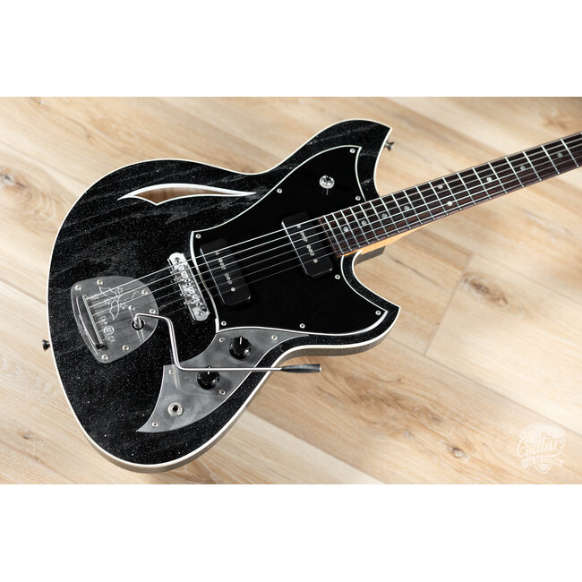 Novo Custom Miris J Semi-Hollow w/ Fralin Hum-Cancelling P-90s – Starry Night