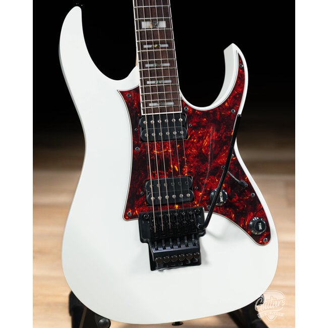 Ibanez RG653DX Prestige HH Guitar w/ Case – White Flat