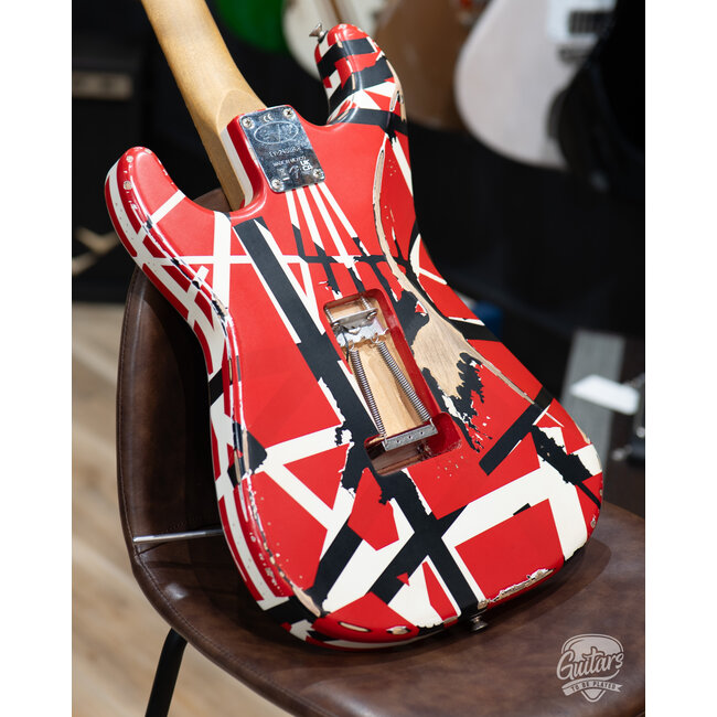 EVH® Striped Series Frankenstein "Frankie" w/ Gigbag– Red with Black Stripes Relic