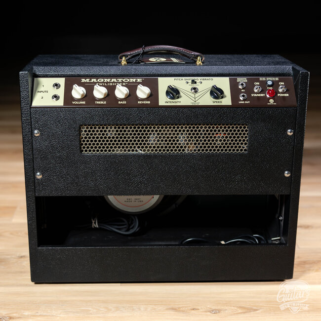 Magnatone Twilighter 22W Reverb/Vibrato 1x12” Combo Amp – Black w/ Black Grill