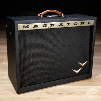 Magnatone Amplification Magnatone Panoramic Stereo 12+12W Vibrato 2x10” Combo Amp – Black w/ Black Grill