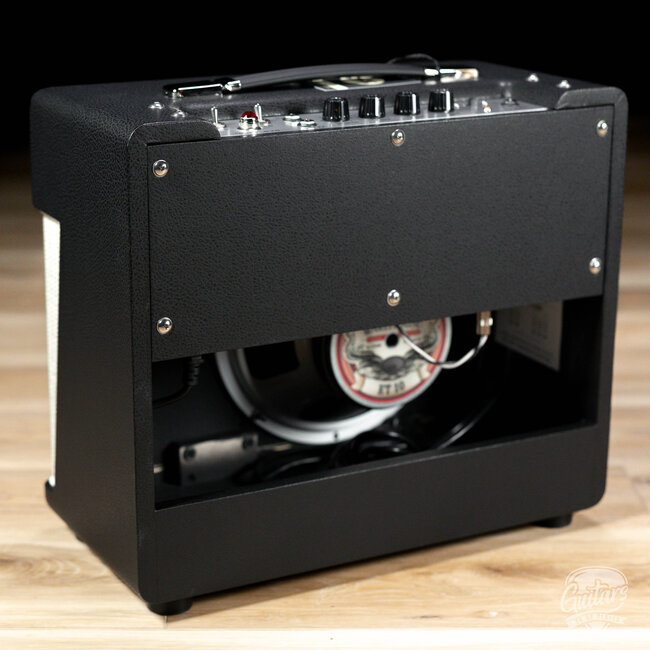 Magnatone Baby M-80 12-Watt Tube 1x10" Combo Amp w/ Cover