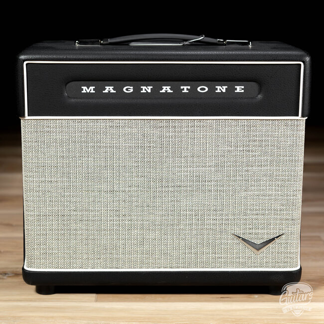 Magnatone Baby M-80 1x10" 16-ohm 65W Extension Cab w/ Cover