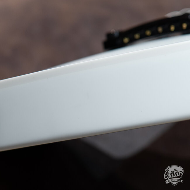 ESP E-II Eclipse EMG Electric Guitar w/ Case – Snow White Satin (B-stock)