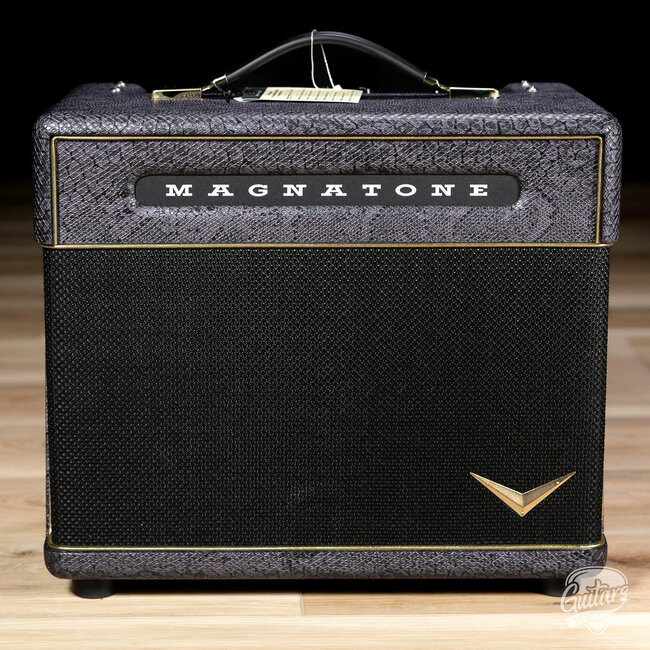 Magnatone Baby M-80 12-Watt Tube 1x10" Combo Amp w/ Cover – Slash Purple Python