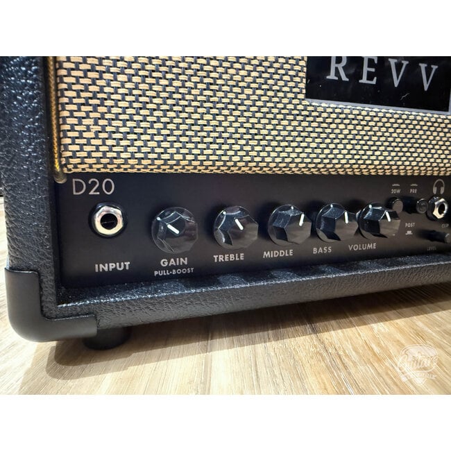 Revv D20TS 20/4W 6V6 Tube Amp Head – Black (Demo w/ Full Warranty)