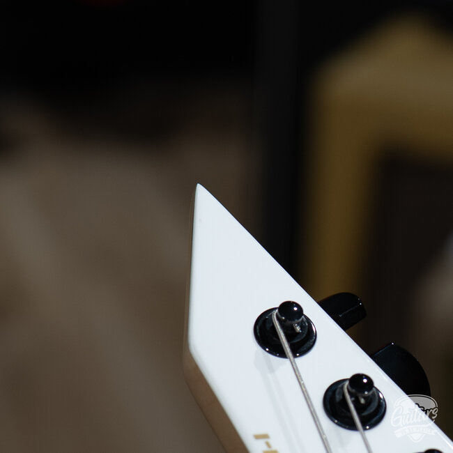 ESP E-II M-I NT Neck Thru Fishman Guitar w/ Case – Snow White (B-stock)