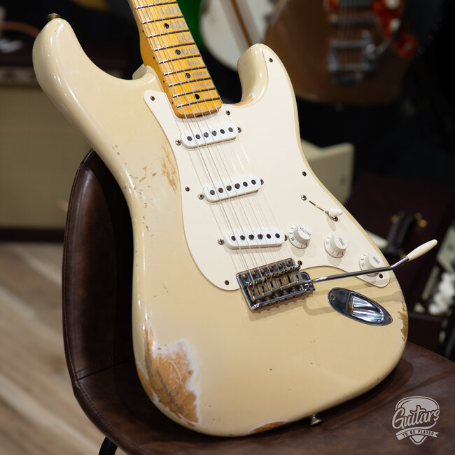 2013 Fender Custom Shop ‘56 Stratocaster Relic w/ Fat ‘50s PUs – Desert Sand