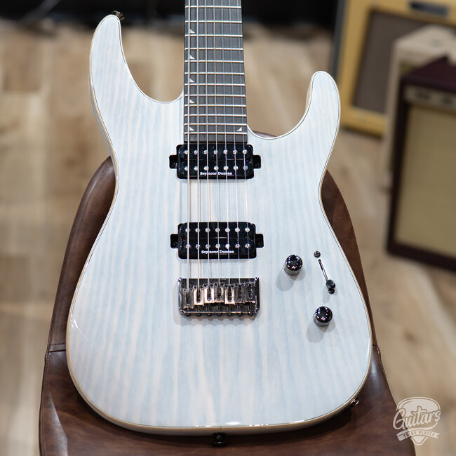Used Jackson SL7A 7 String Hard Tail w/ Gigbag– Unicorn White