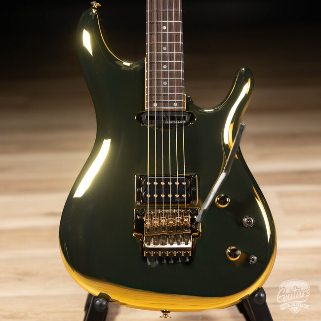 Ibanez JS1GD Joe Satriani Signature Guitar w/ Case – Gold Boy