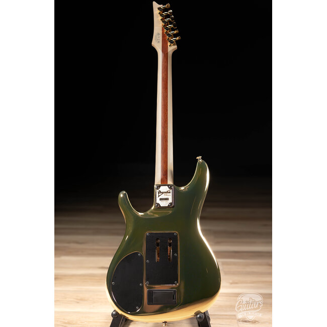 Ibanez JS1GD Joe Satriani Signature Guitar w/ Case – Gold Boy