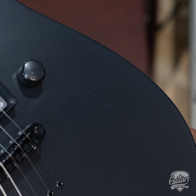 ESP E-II M-I NT Neck Thru EMG Guitar w/ Case – Black Satin (B-Stock)