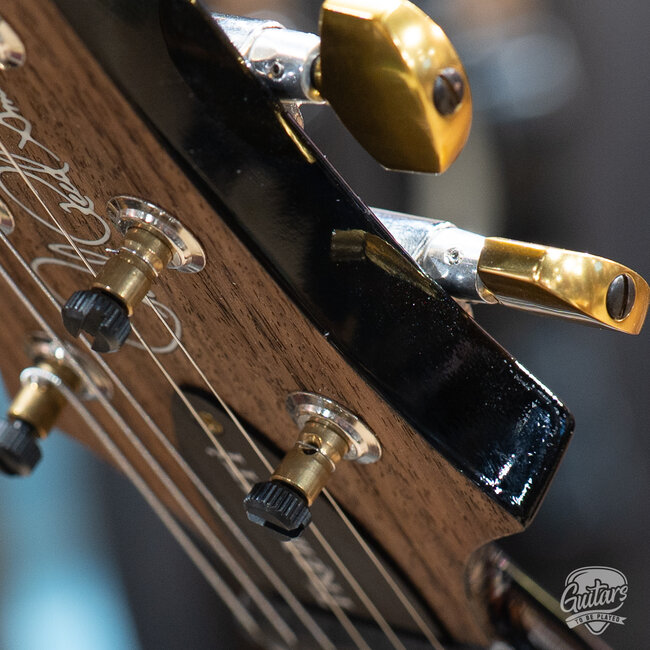 2024 PRS Mark Tremonti Signature 10-Top Guitar w/ Tremolo – Charcoal Burst