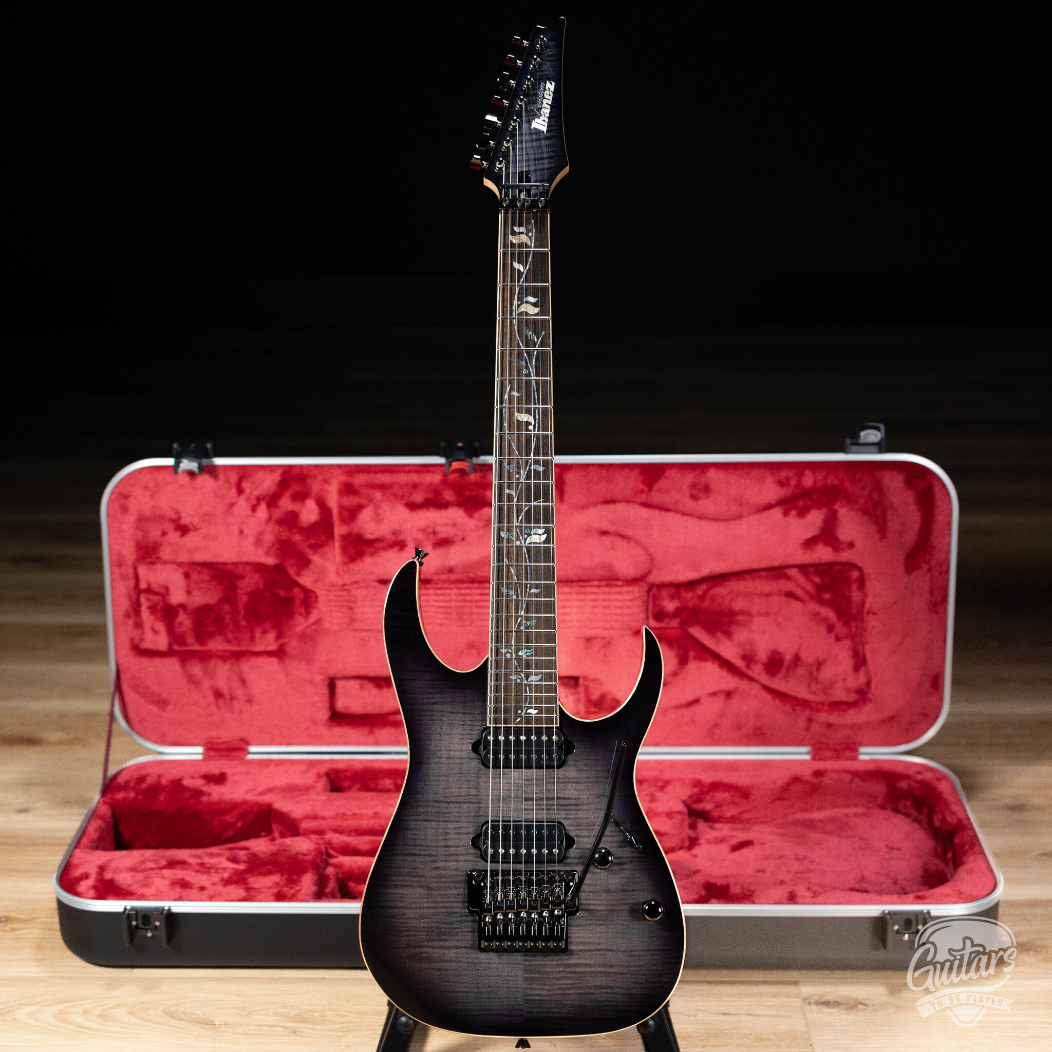 Ibanez RG8527 jcustom 7弦　ハードケース付き Ibanez J. Custom RG8527 7-String Guitar w/ Case – Black Rutile