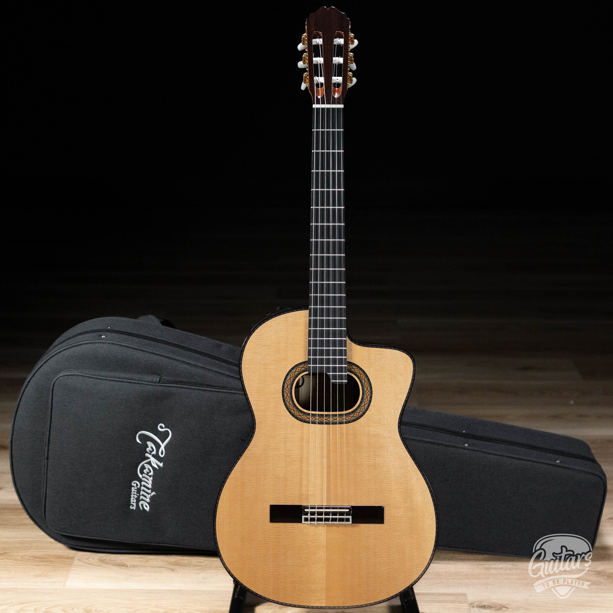 Takamine DH90 Hirade Classical Cutaway Nylon String Guitar w/ Case