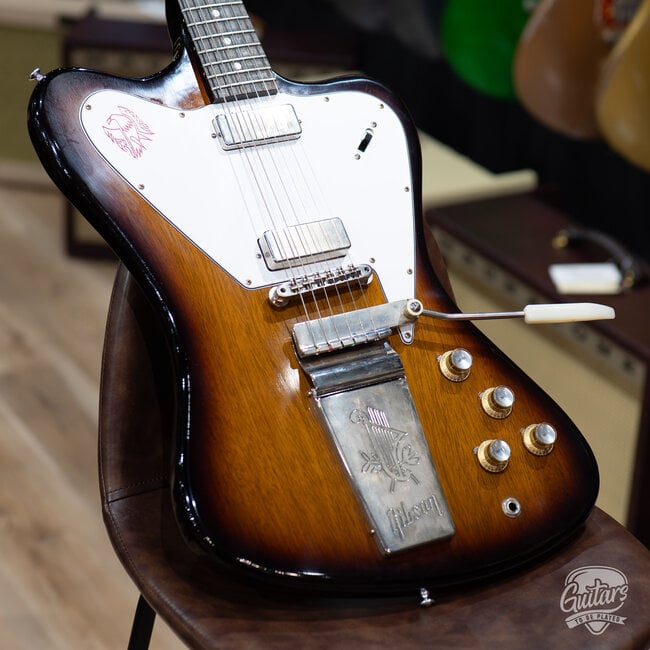2022 Gibson Custom '65 VOS Non-Reverse Firebird V – Vintage Sunburst