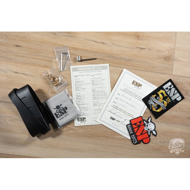 ESP USA Horizon II Seymour Duncan Guitar w/ Case – Sapphire Black Metallic