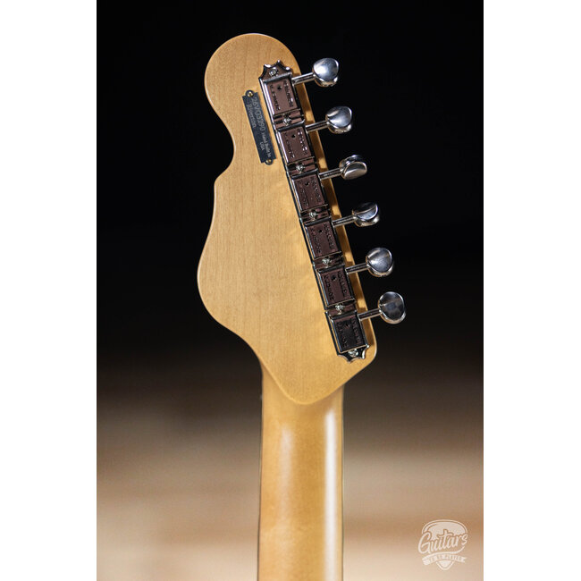 Veritas Riverton Bigsby Guitar w/ Bearcats & Ebony Fretboard – Gray