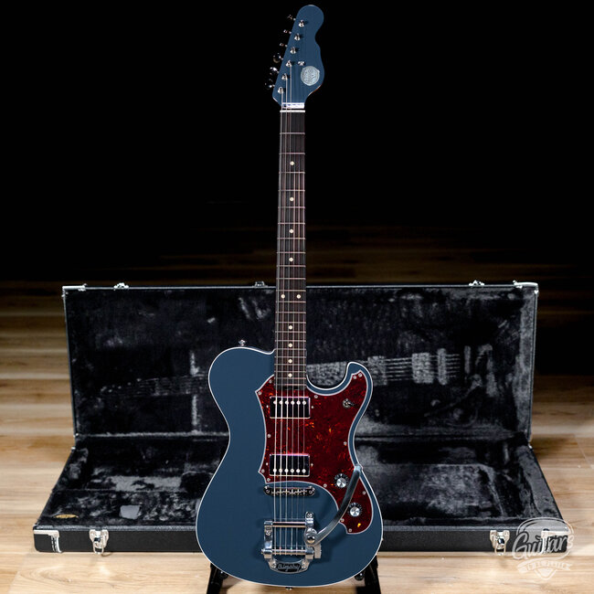 Veritas Portlander Bigsby w/ BearCats, Roasted Maple & RW Neck – Land Rover Blue