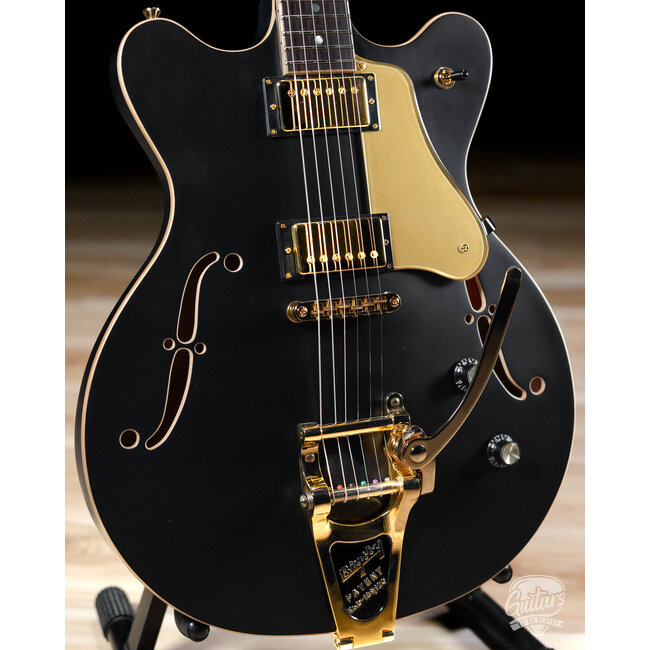 Veritas 503 – Black Hard Satin