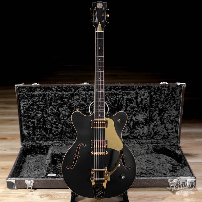 Veritas 503 – Black Hard Satin