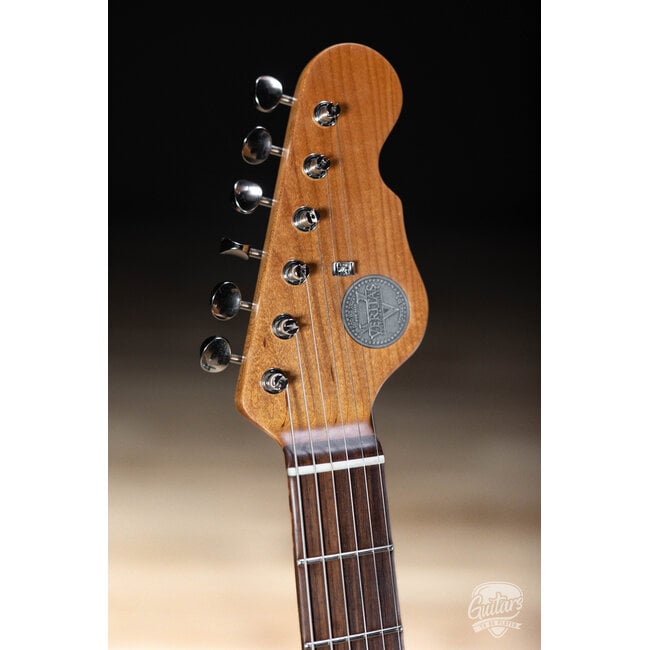 Veritas Riverton Bigsby Guitar w/ P-90s, Roasted Maple & RW Neck – Ocean Turquoise