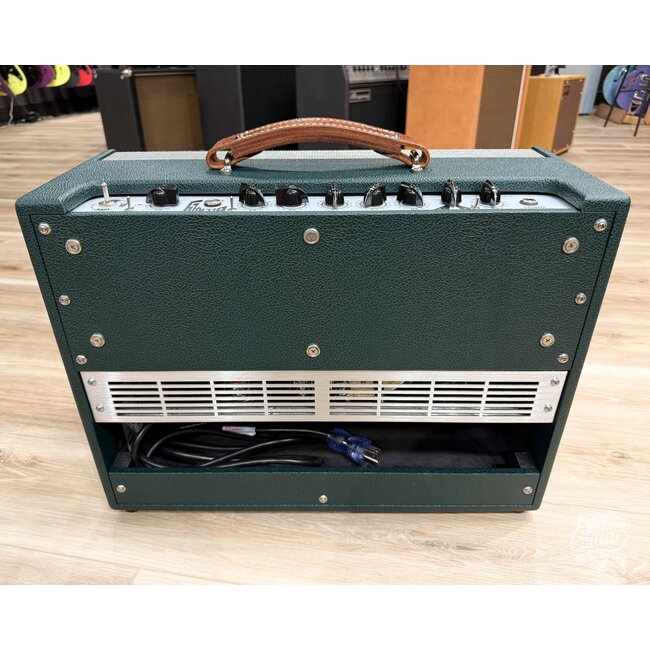 Carr Amps Bel-Ray 16W 1x12” Combo – Green w/ Tan Handle