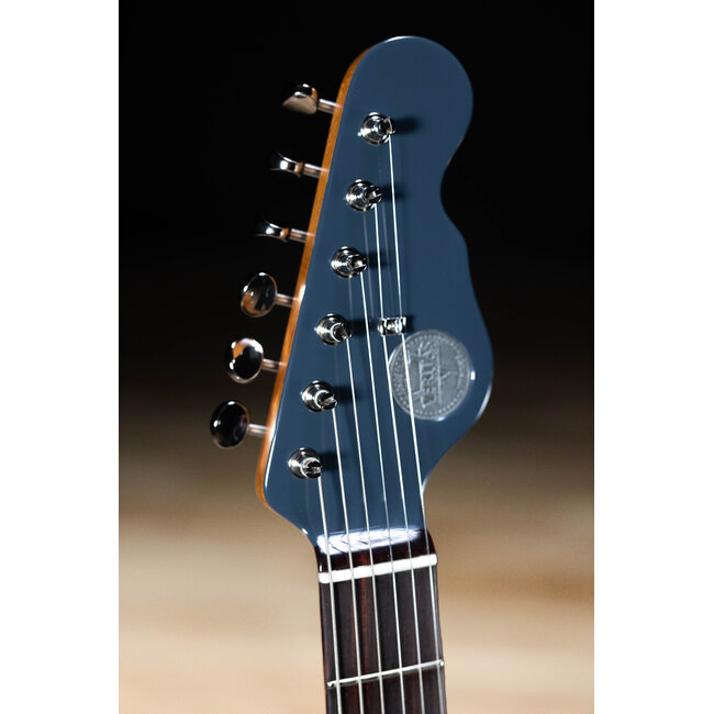Veritas Portlander Bigsby w/ BearCats, Roasted Maple & RW Neck – Land Rover Blue