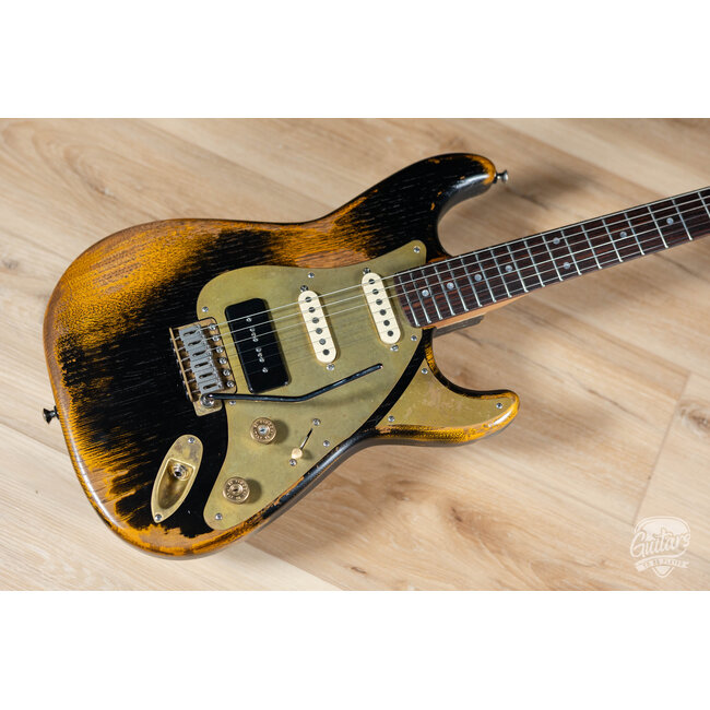 Paoletti Alfa Loft P-90/SS Maple Neck “Stratospheric” S-Style – Gold-Black