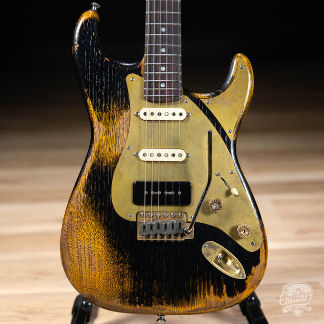 Paoletti Alfa Loft P-90/SS Maple Neck “Stratospheric” S-Style – Gold-Black