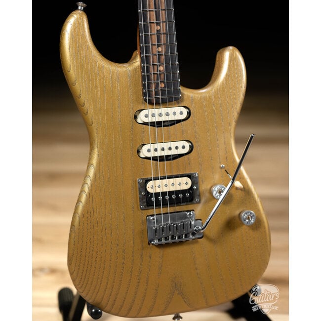 Paoletti Alfa Loft HSS Ebony Fretboard “Stratospheric” S-Style – True Gold