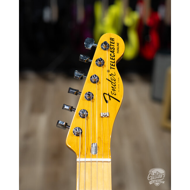 Fender American Vintage 1972 Telecaster Thinline w/ Case – 3-Color Sunburst