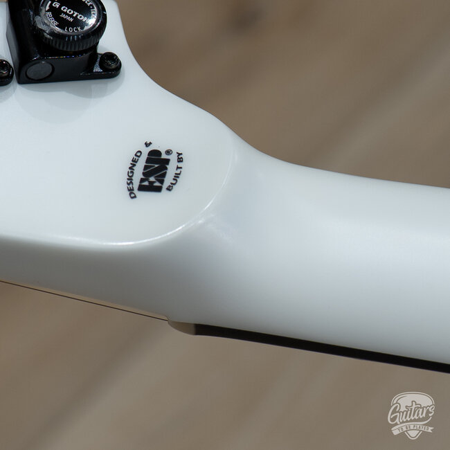 ESP E-II EX NT Electric Guitar w/ Case – Snow White (B-stock)