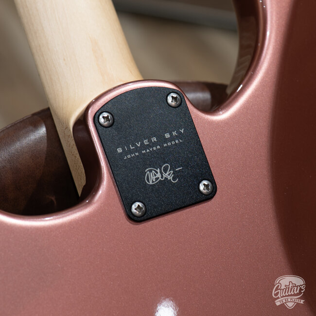 2025 PRS USA Silver Sky Maple Fretboard w/ Gigbag – Midnight Rose