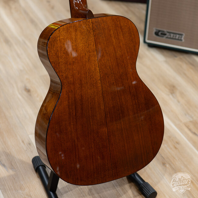 2023 Martin 000-18 Modern Deluxe Acoustic Guitar w/ Case – Natural