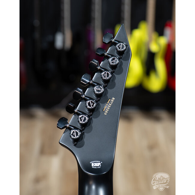 ESP E-II Horizon NT-7B Hipshot 7-String Baritone w/ Case – Black Satin (B-stock)